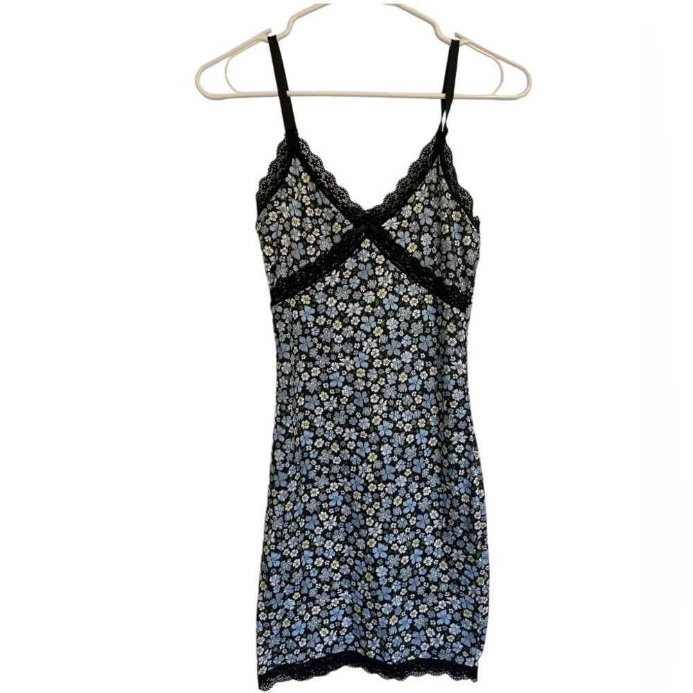 Divided by H&M Floral Blue Dress | x-small